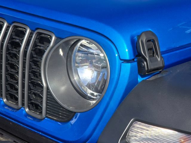 New 2026 Jeep Wrangler Sport AWD/4WD image 22