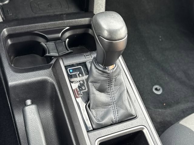 Used 2023 Toyota Tacoma TRD Off-Road image 19