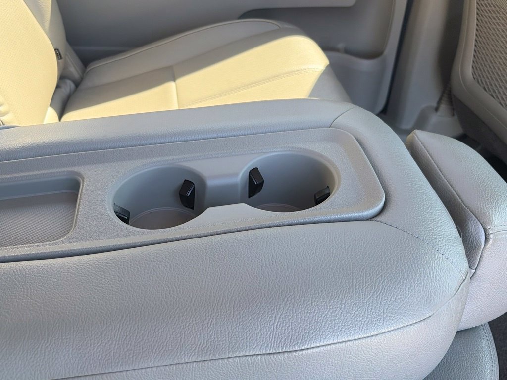 Used 2019 Kia Sedona LX FWD image 9