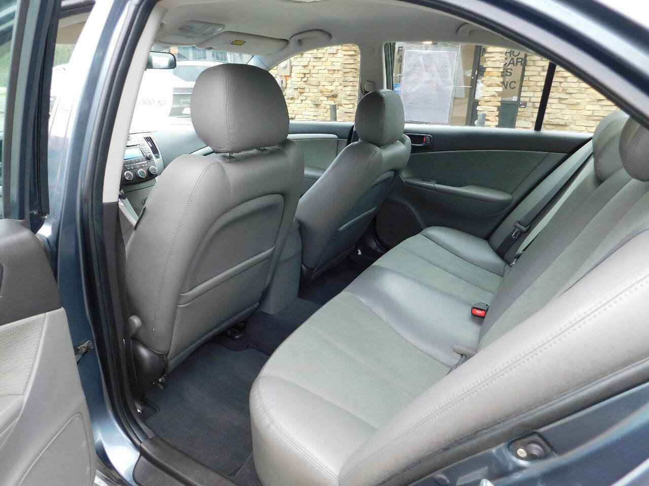 Used 2009 Hyundai Sonata SE image 27