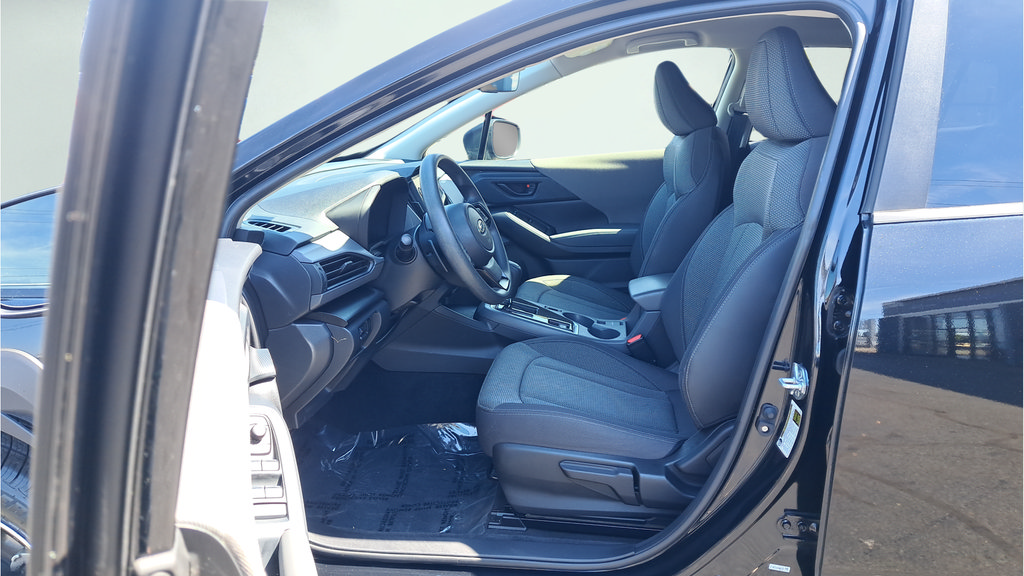 Used 2024 Subaru Crosstrek 2.0i Premium AWD/4WD image 5