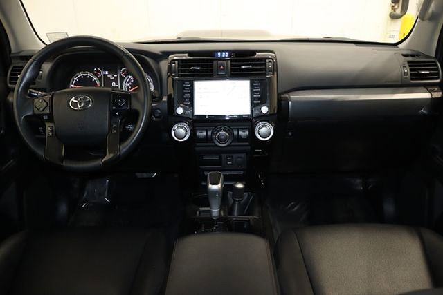 Used 2022 Toyota 4Runner TRD Off-Road Premium image 30