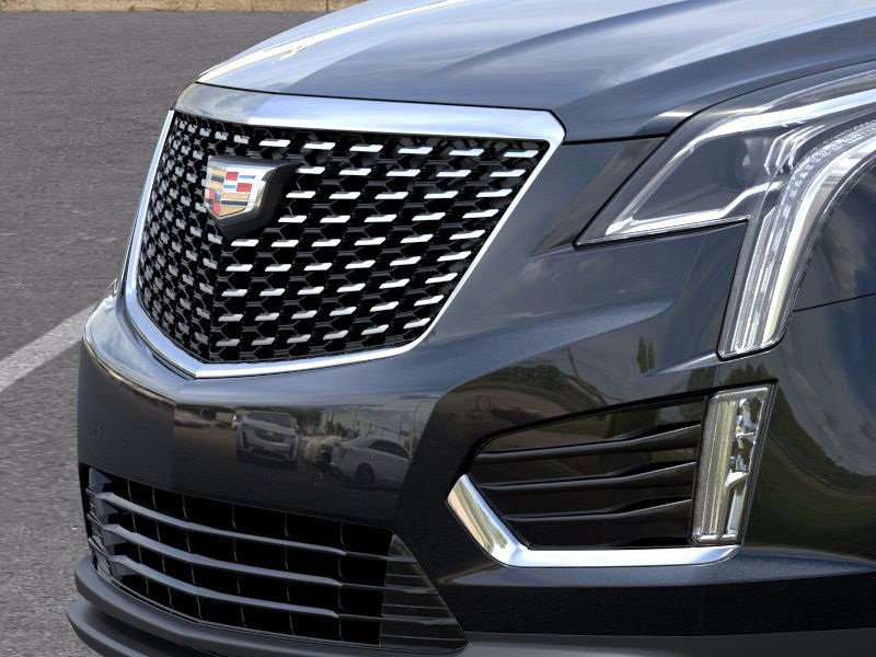 New 2025 Cadillac XT5 Luxury image 13
