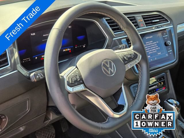 Certified 2022 Volkswagen Tiguan SE FWD image 20