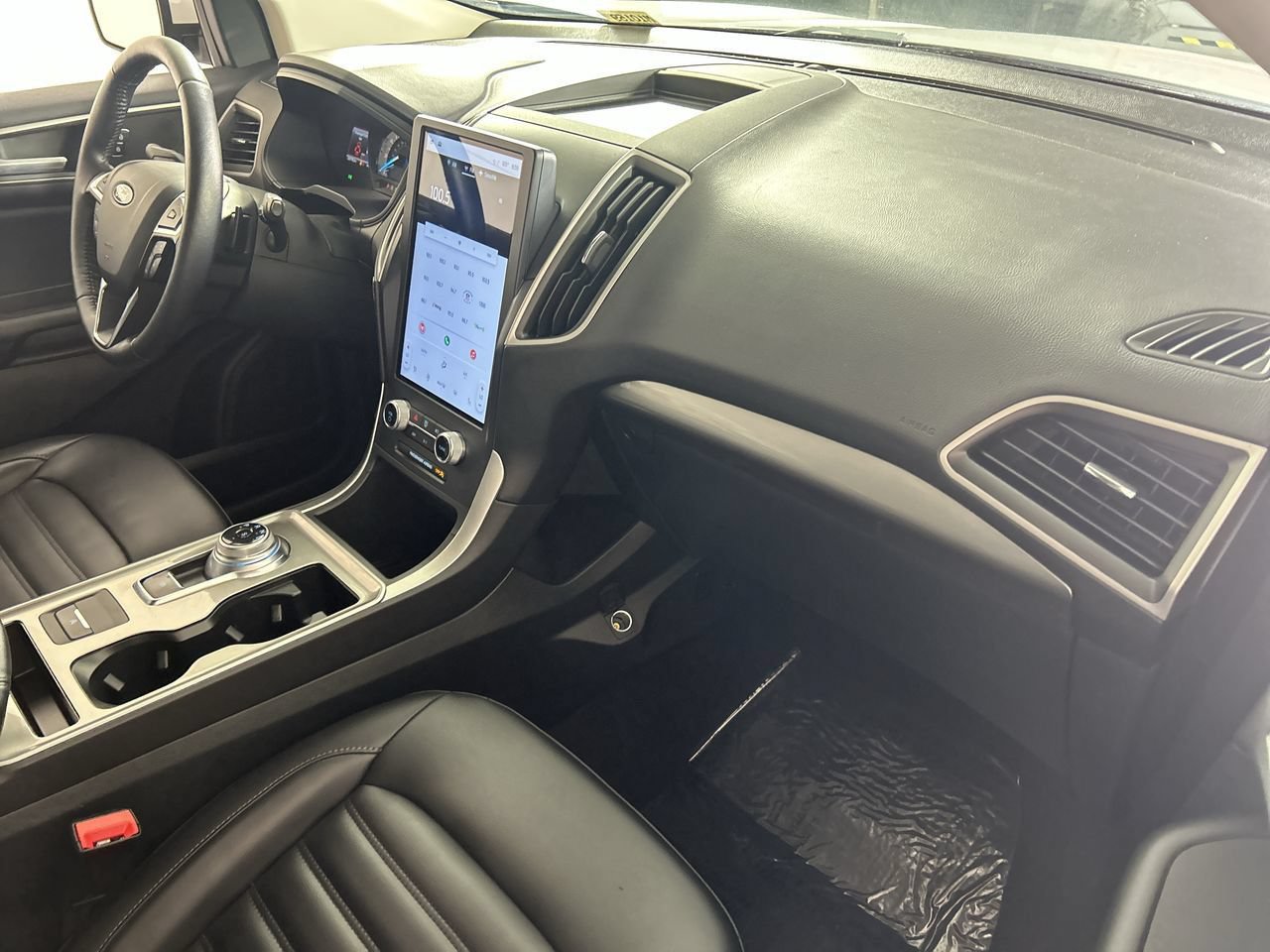 Used 2023 Ford Edge SEL w/ Convenience Package AWD/4WD image 26