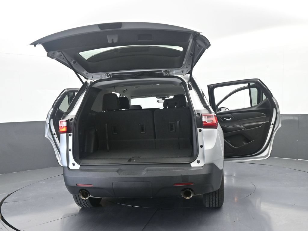 Used 2020 Chevrolet Traverse LS FWD image 70