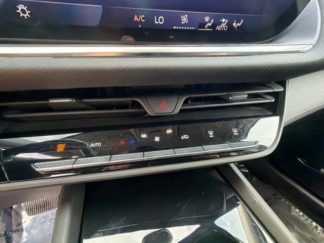 Used 2024 Buick Envision Preferred AWD/4WD image 22
