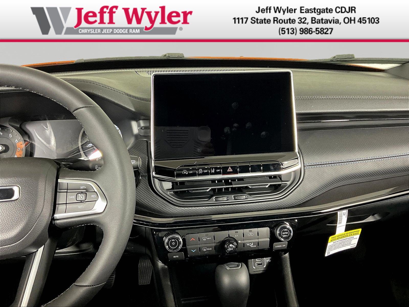 New 2026 Jeep Compass Latitude AWD/4WD image 11