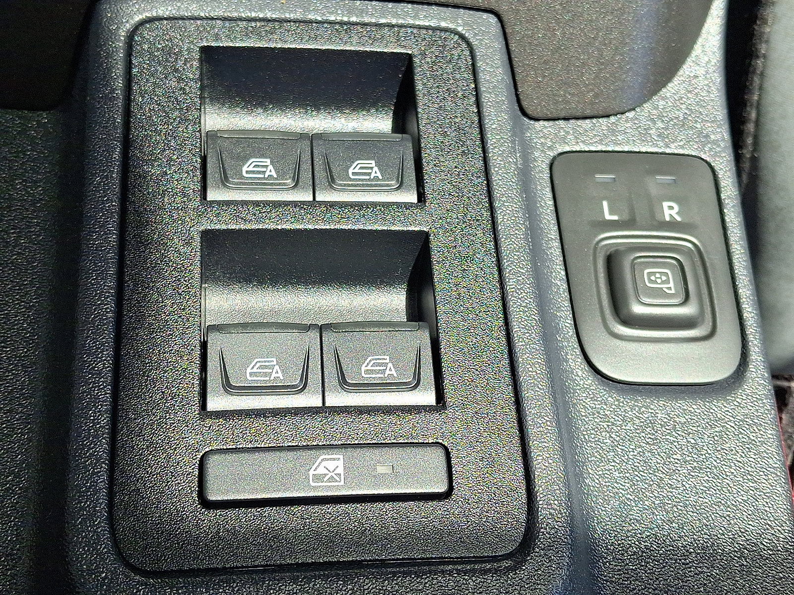 Used 2023 Ford Bronco Black Diamond image 25