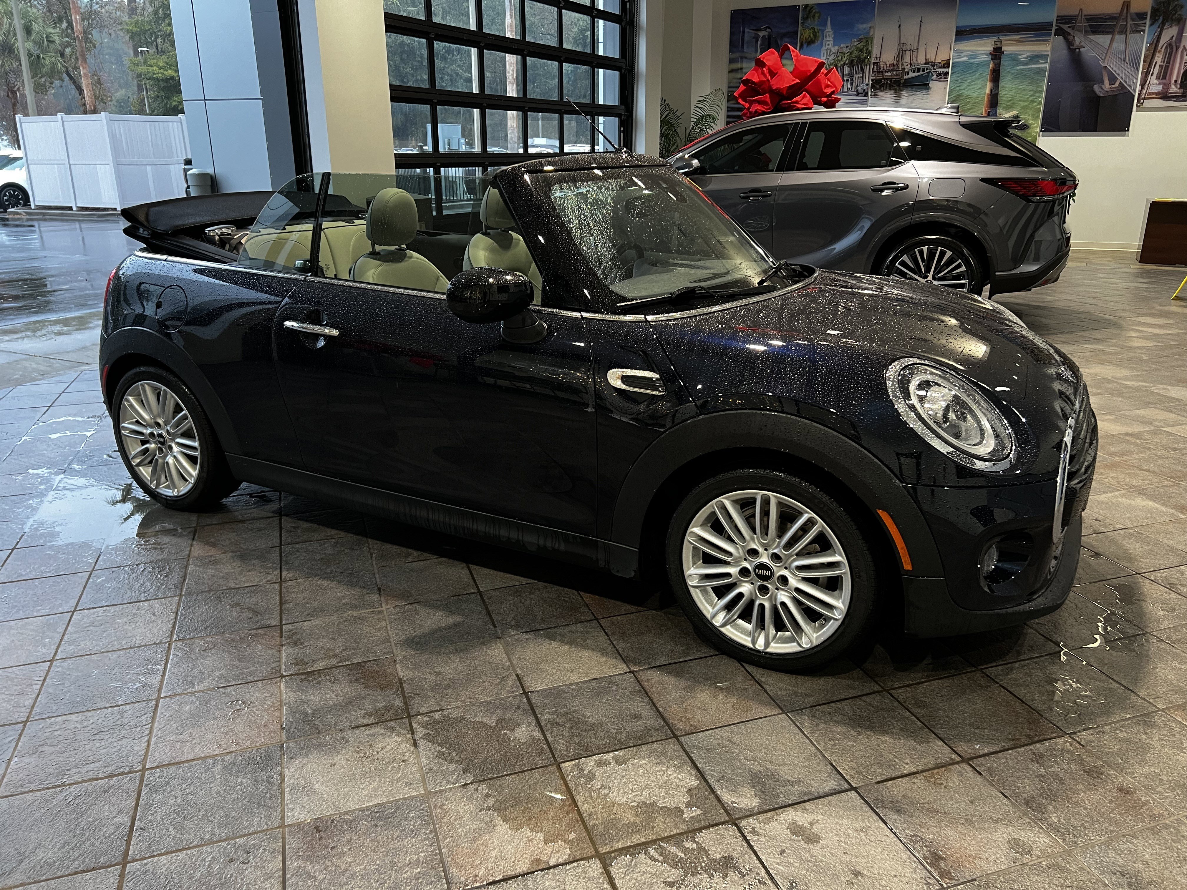 Used 2020 MINI Cooper Convertible image 49