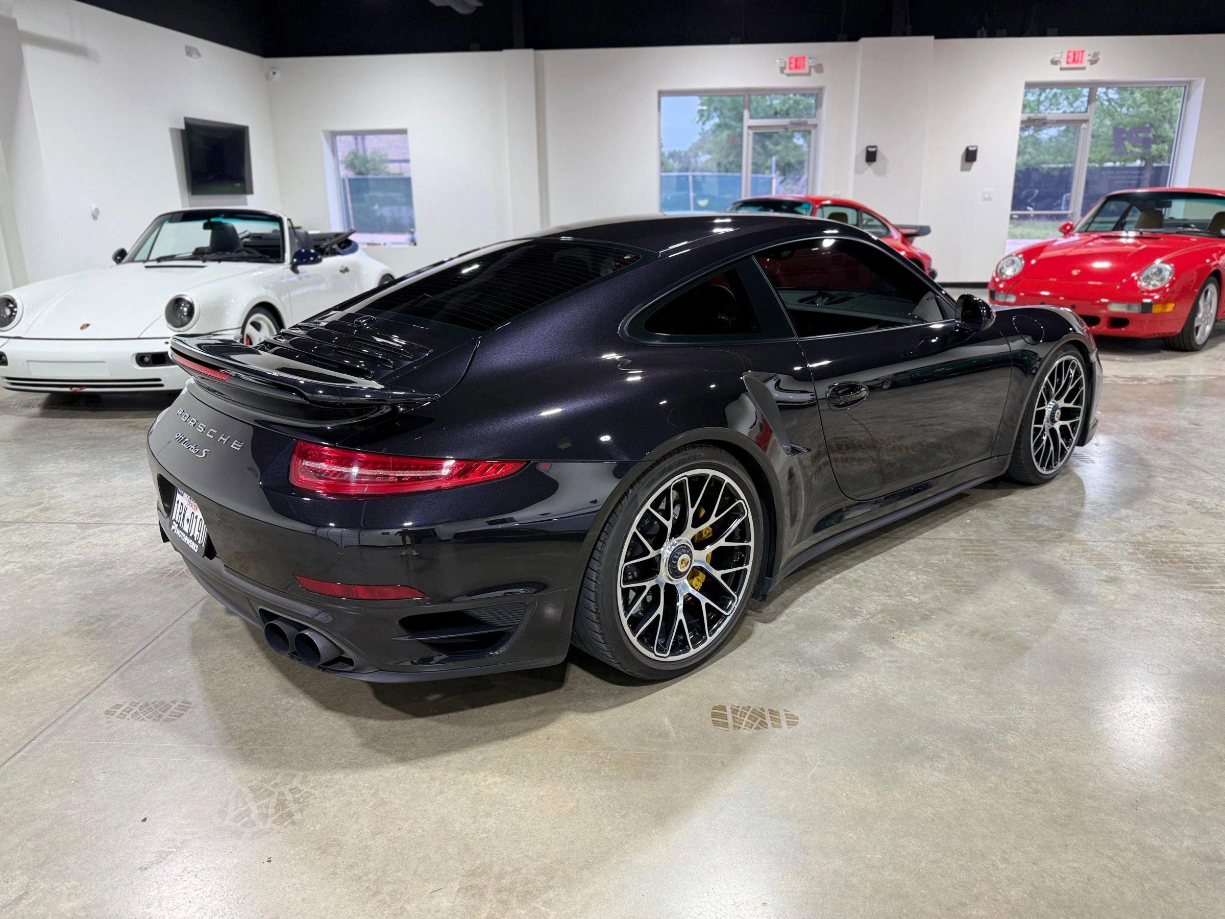 Used 2014 Porsche 911 Turbo S AWD/4WD image 13