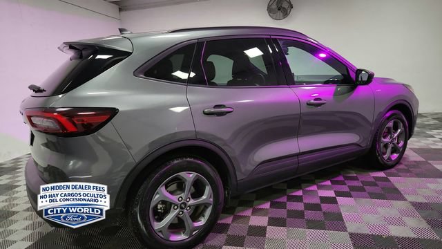 Used 2025 Ford Escape ST-Line FWD image 7