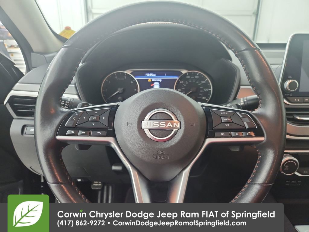 Used 2025 Nissan Altima 2.5 SR image 22