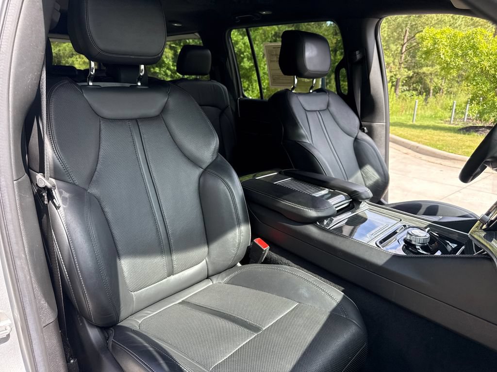 Used 2022 Jeep Wagoneer Series II AWD/4WD image 35