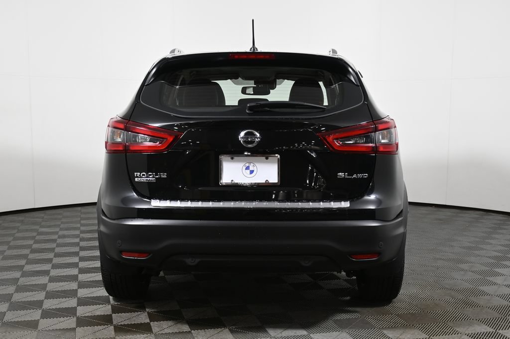 Used 2022 Nissan Rogue Sport SL w/ Premium Package AWD/4WD image 6