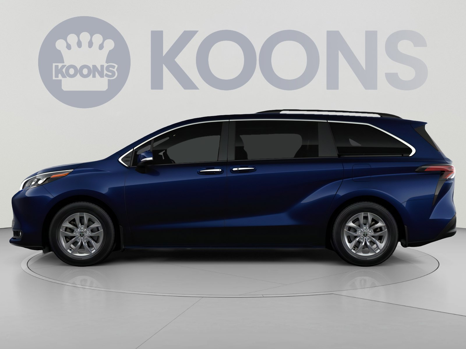 New 2026 Toyota Sienna XLE AWD/4WD image 5