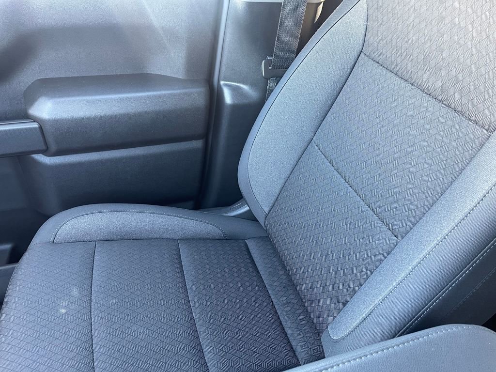 Certified 2025 Chevrolet Silverado 2500 Custom w/ Custom Value Package image 33