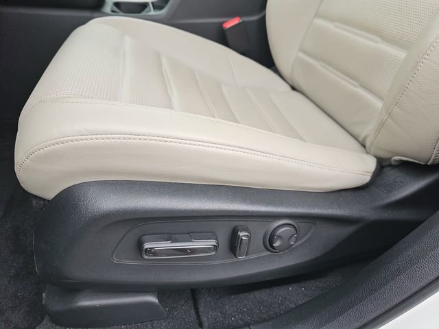 Used 2023 Honda CR-V EX-L image 17