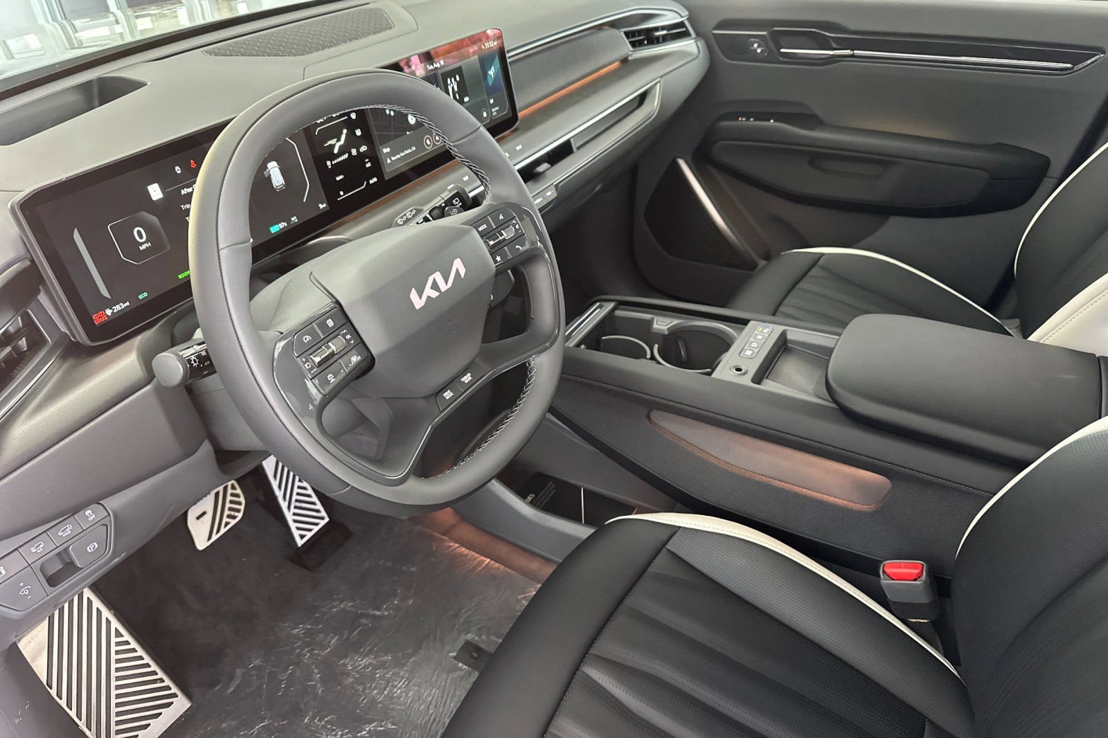 New 2026 Kia EV9 GT-Line AWD/4WD image 10