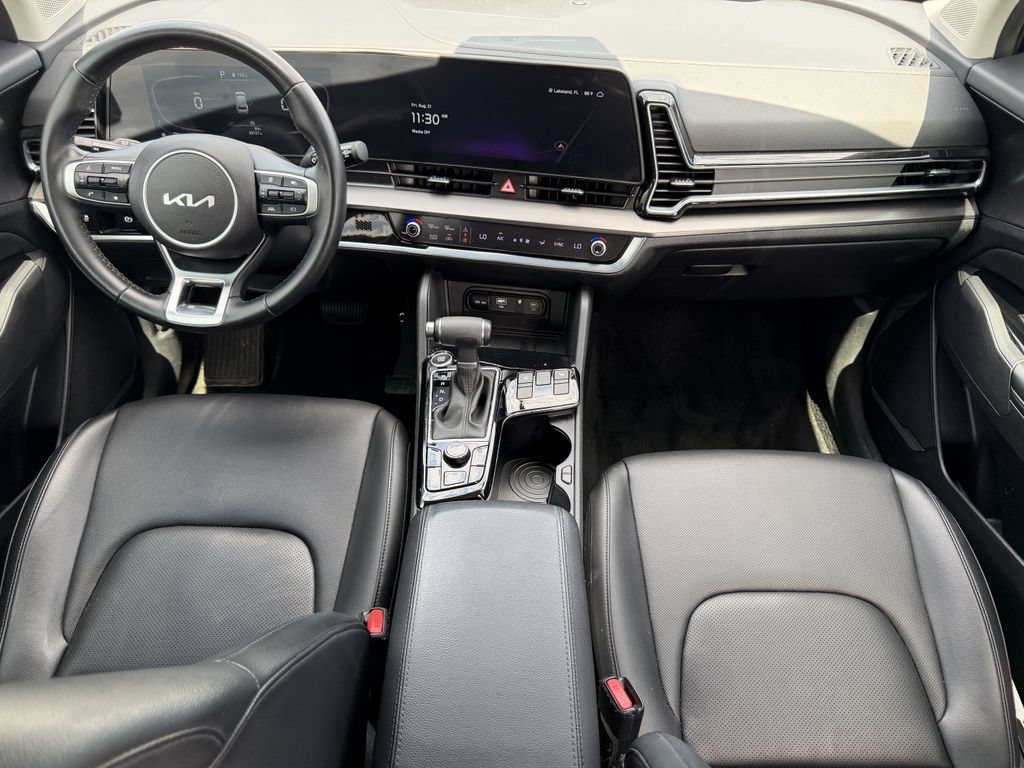 Certified 2024 Kia Sportage EX FWD image 16