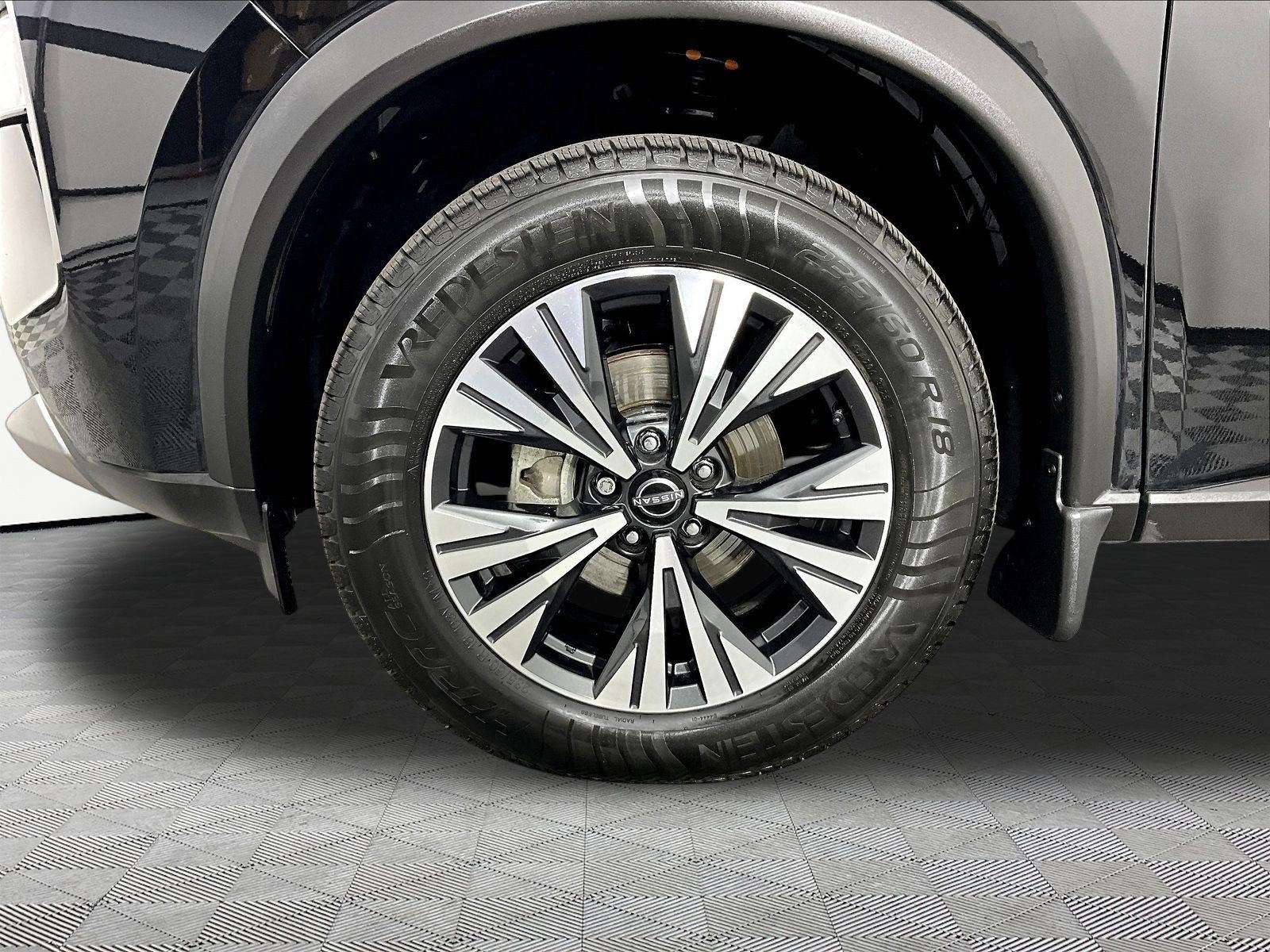 Certified 2023 Nissan Rogue SV AWD/4WD image 33