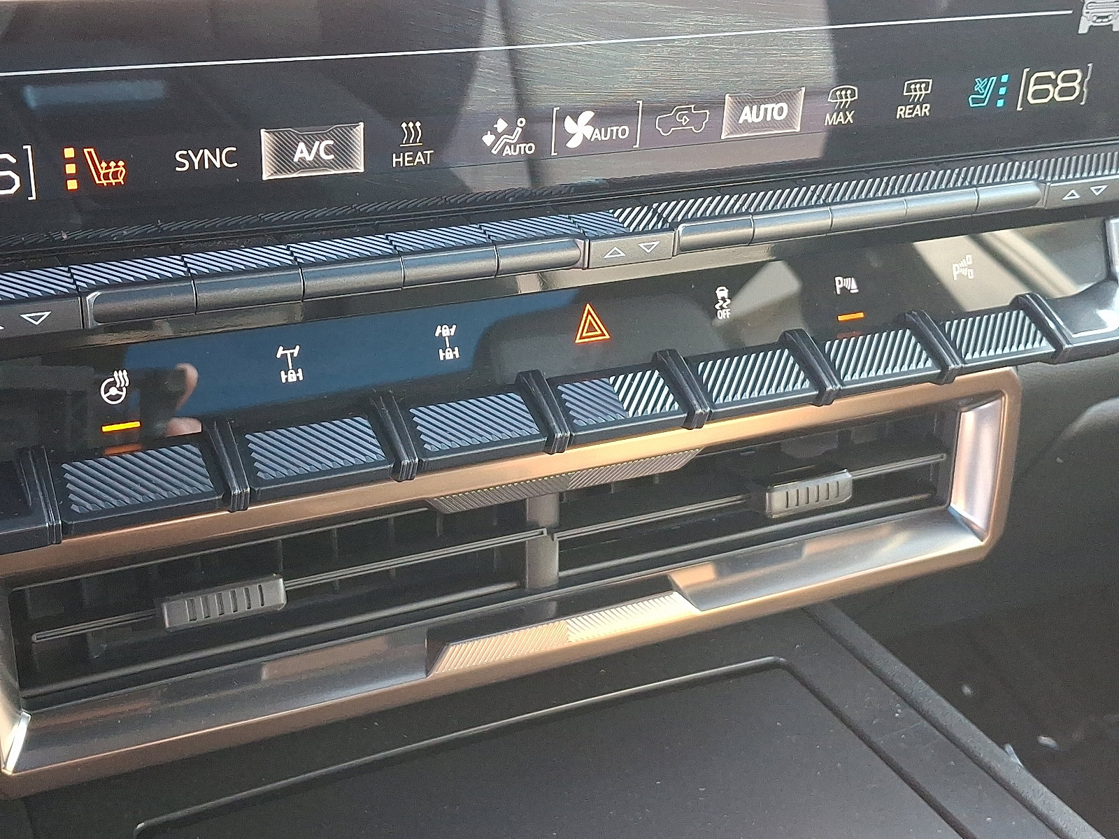 New 2025 GMC Hummer EV 3X w/ Extreme Off-Road Package image 21