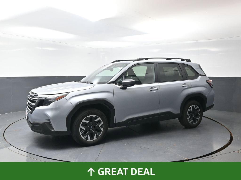 Used 2025 Subaru Forester Premium AWD/4WD image 10