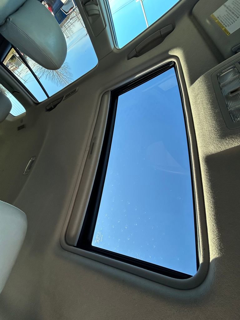 Used 2008 Toyota Highlander Sport image 10