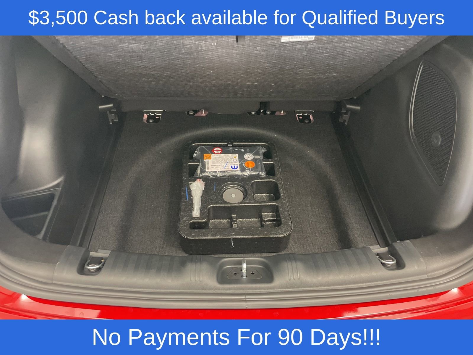 New 2025 Jeep Compass Latitude w/ Sun & Sound Group image 44