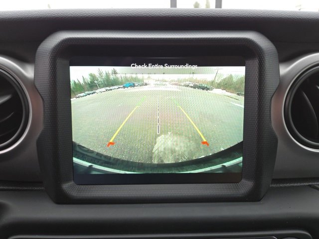 Used 2021 Jeep Wrangler Sport S image 10