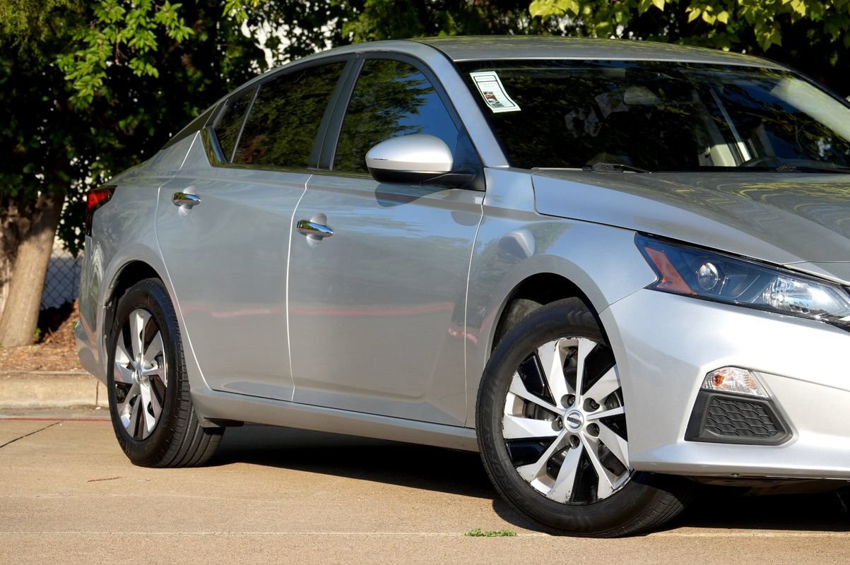 Used 2022 Nissan Altima 2.5 S FWD image 18