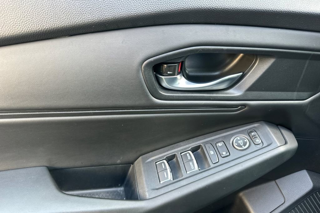 Used 2024 Honda Accord EX image 11