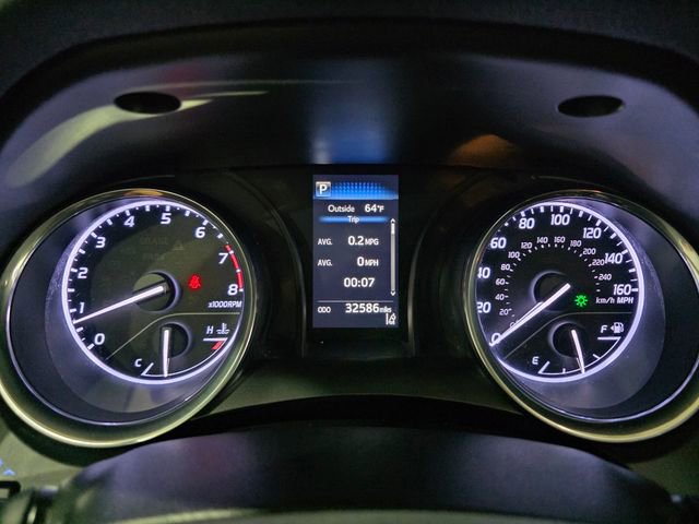 Used 2018 Toyota Camry SE image 17