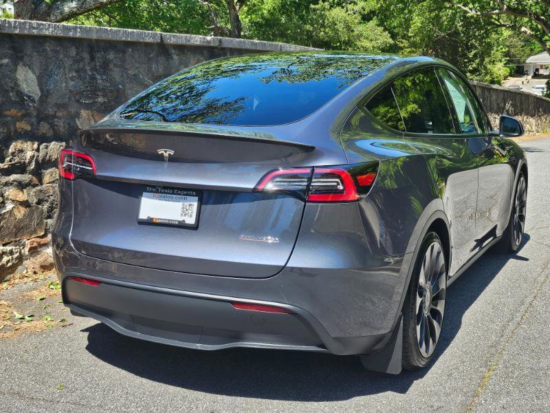 Used 2023 Tesla Model Y Performance AWD/4WD image 11