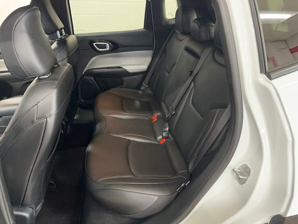 Certified 2024 Jeep Compass Limited image 11