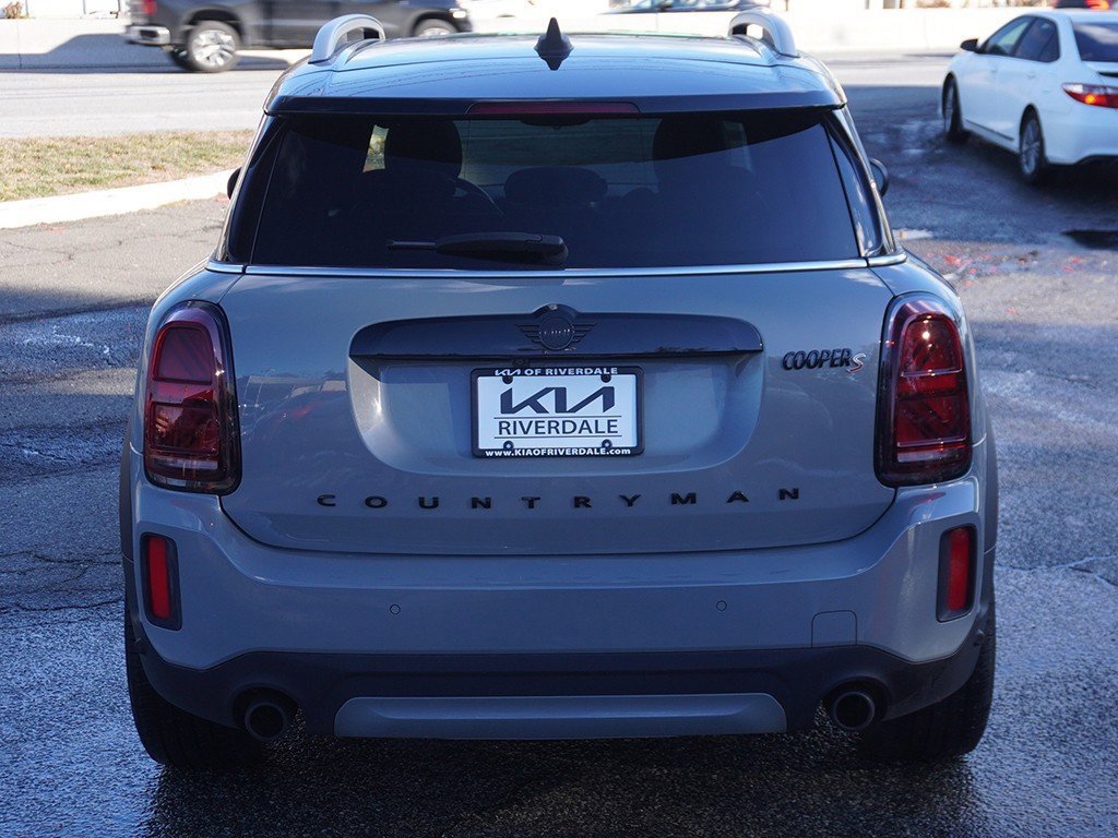 Used 2022 MINI Cooper Countryman S w/ Premium Package image 11