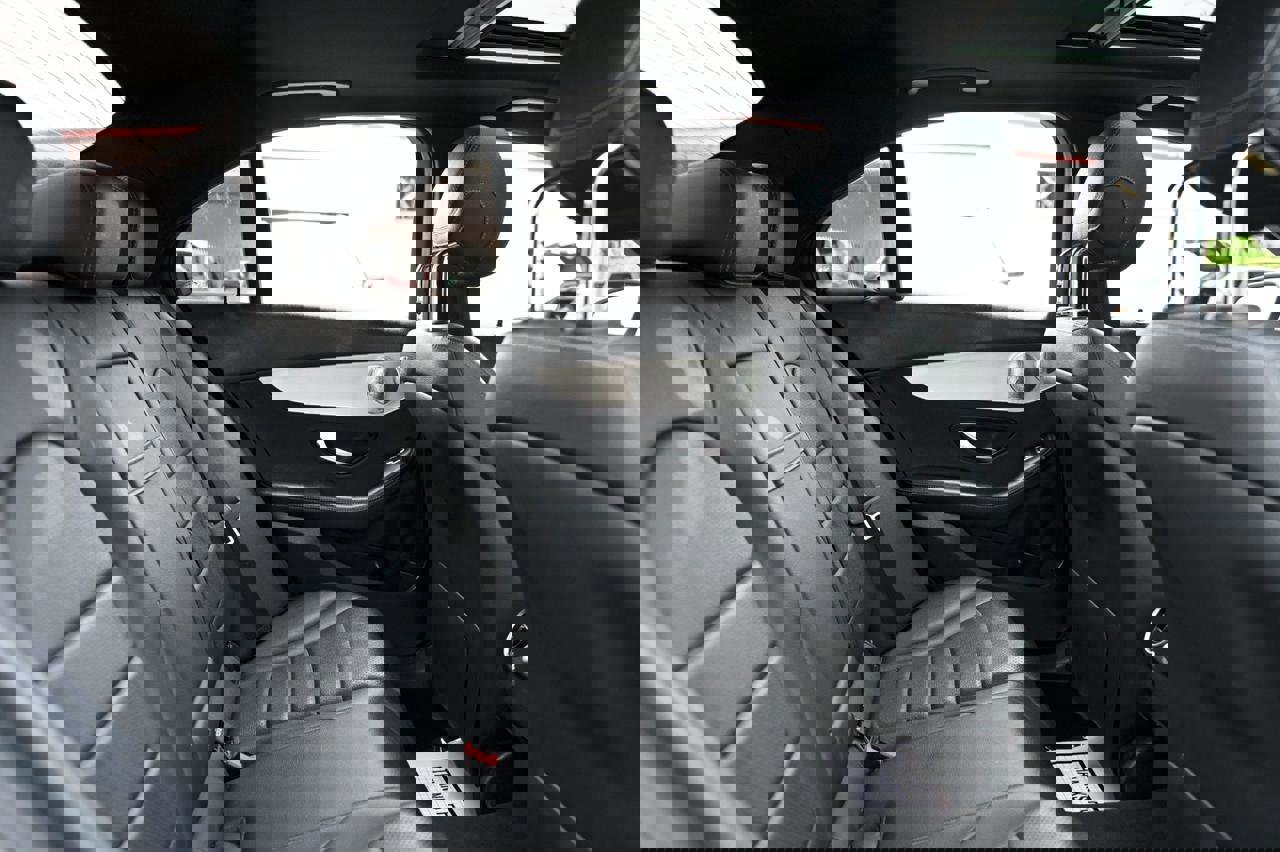 Used 2021 Mercedes-Benz C 300 Sedan image 13