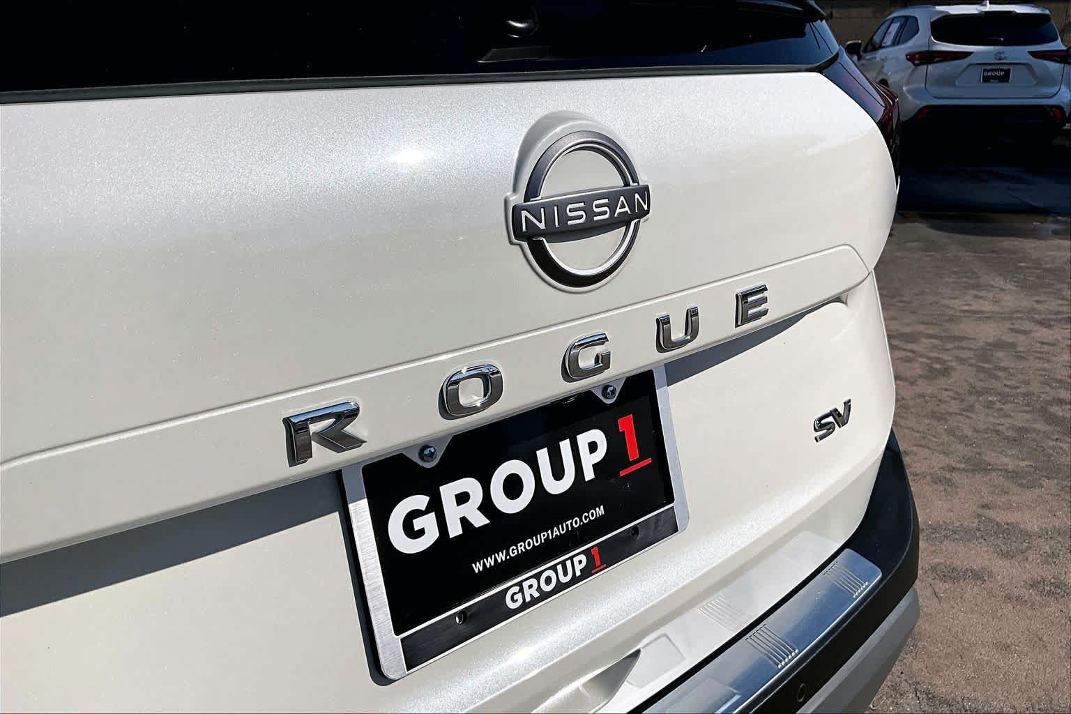 Certified 2023 Nissan Rogue SV FWD image 29