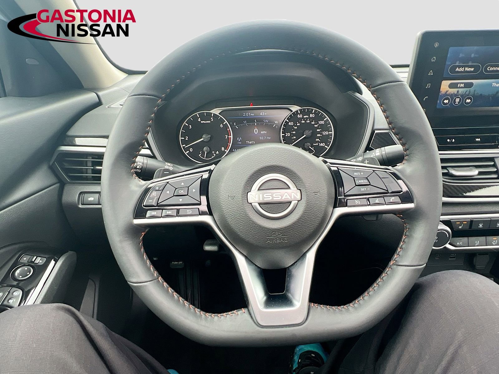 Used 2024 Nissan Altima 2.5 SR w/ SR Premium Package image 14