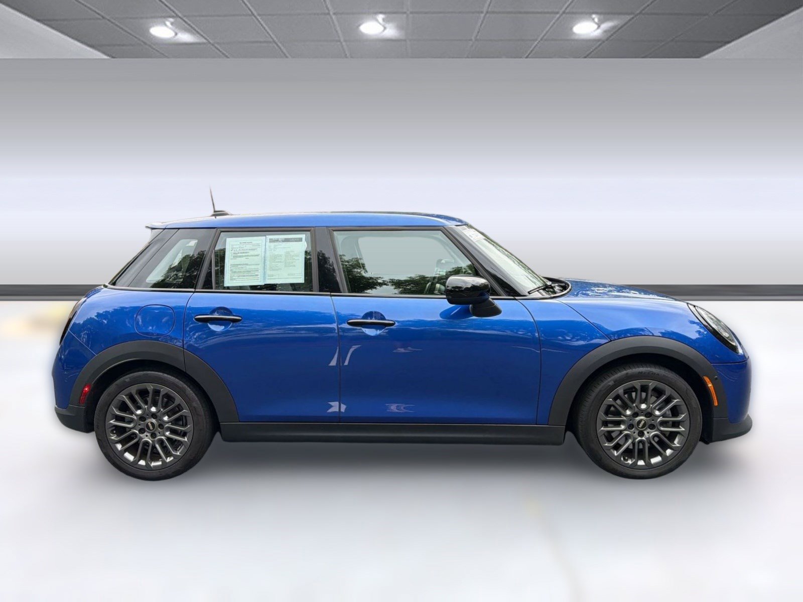 Certified 2025 MINI Cooper S FWD image 8