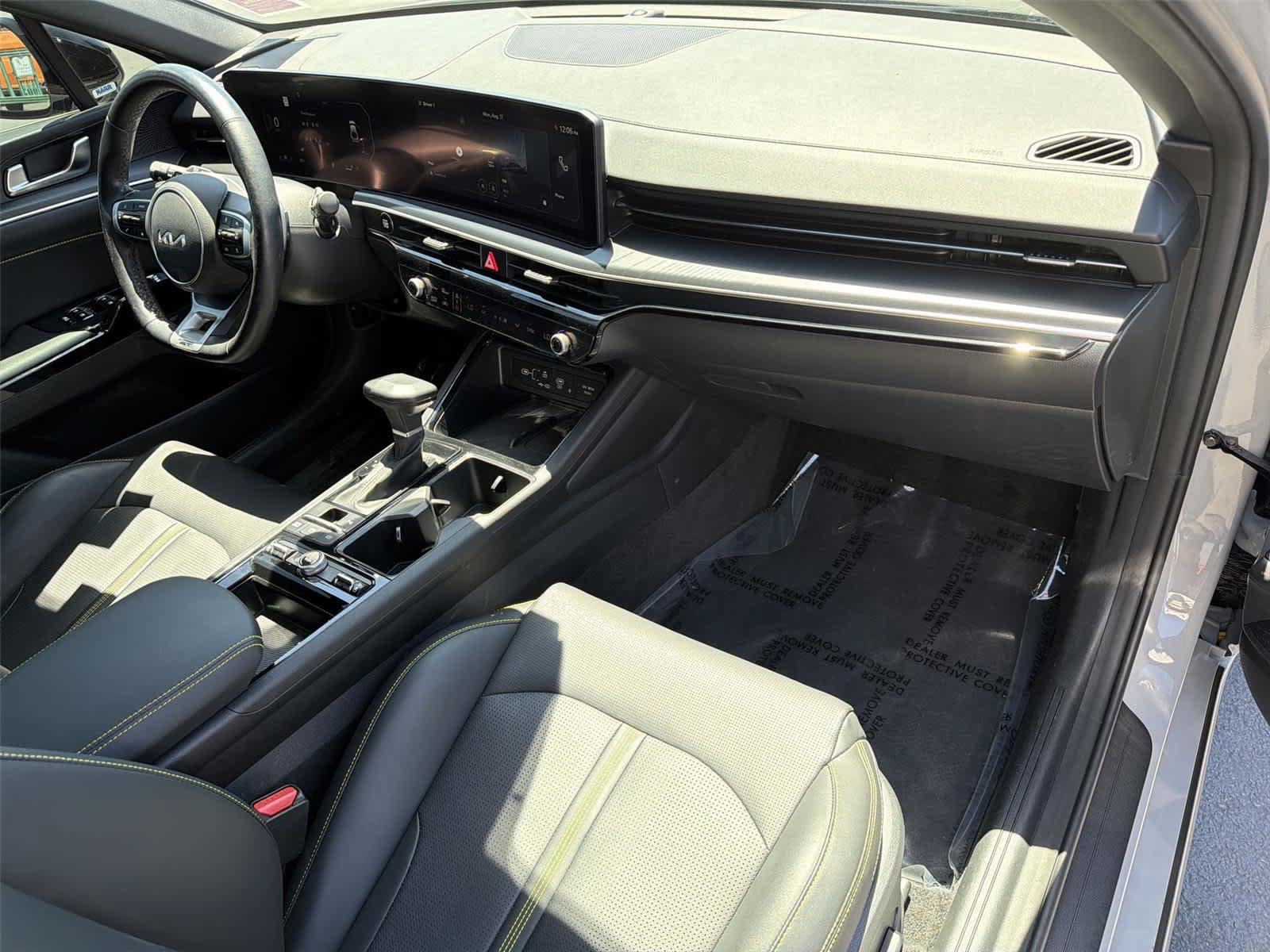 Used 2025 Kia K5 GT w/ GT1 Package FWD image 13