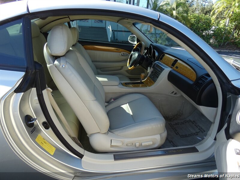 Used 2005 Lexus SC 430 Convertible RWD image 47