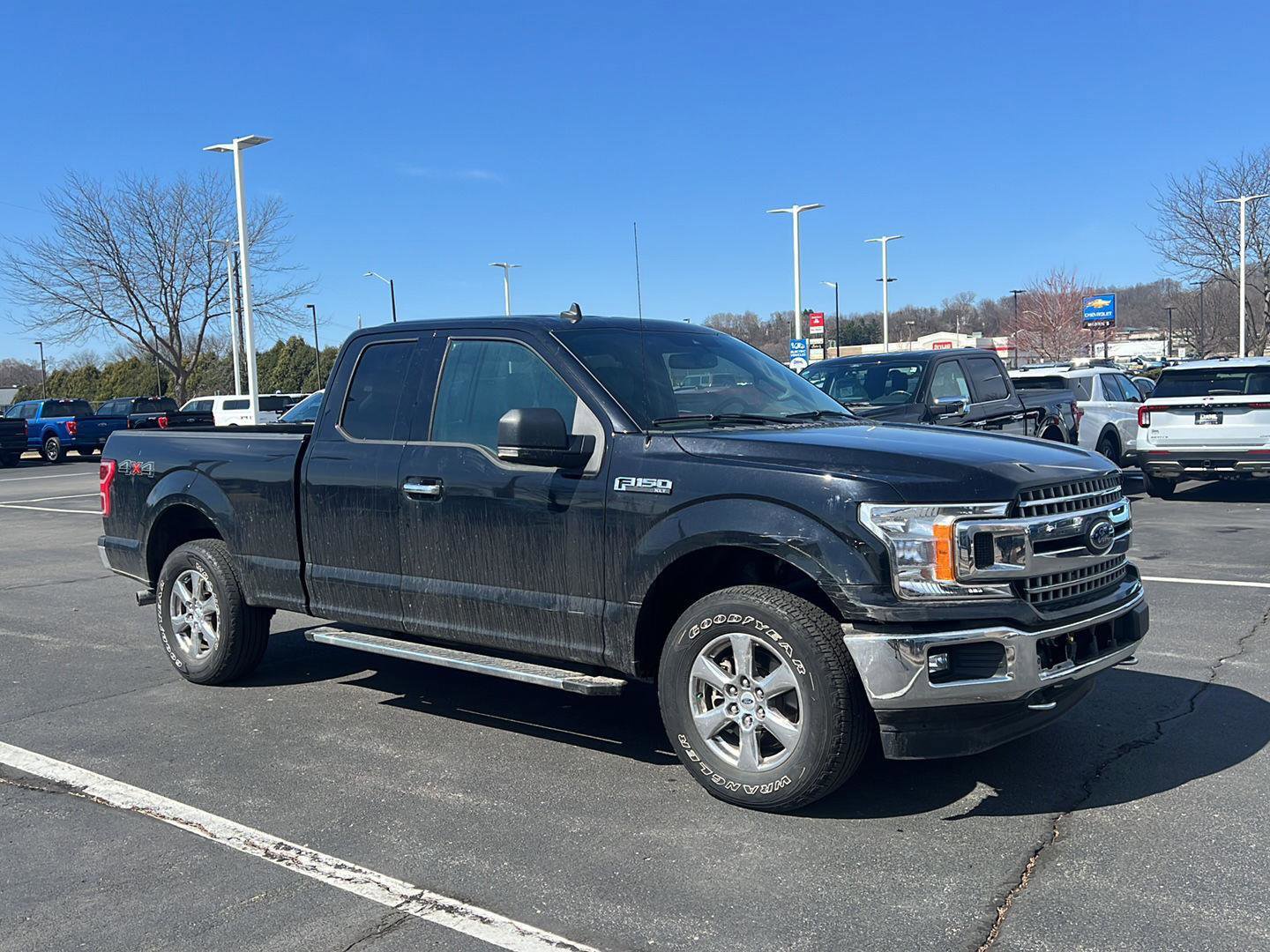 Used 2020 Ford F150 XLT w/ Equipment Group 302A Luxury image 2