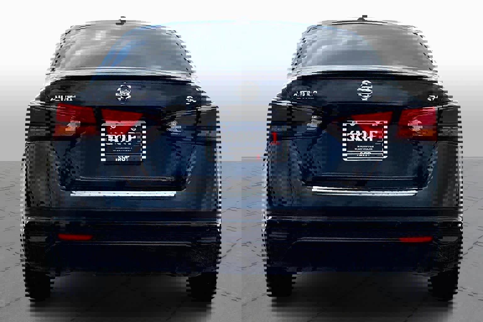 Used 2022 Nissan Altima 2.5 SV image 5