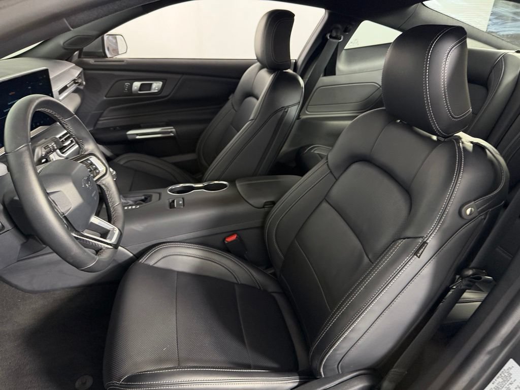 Used 2026 Ford Mustang Premium RWD image 22