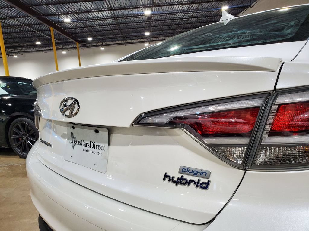 Used 2016 Hyundai Sonata Plug-In Hybrid FWD image 40