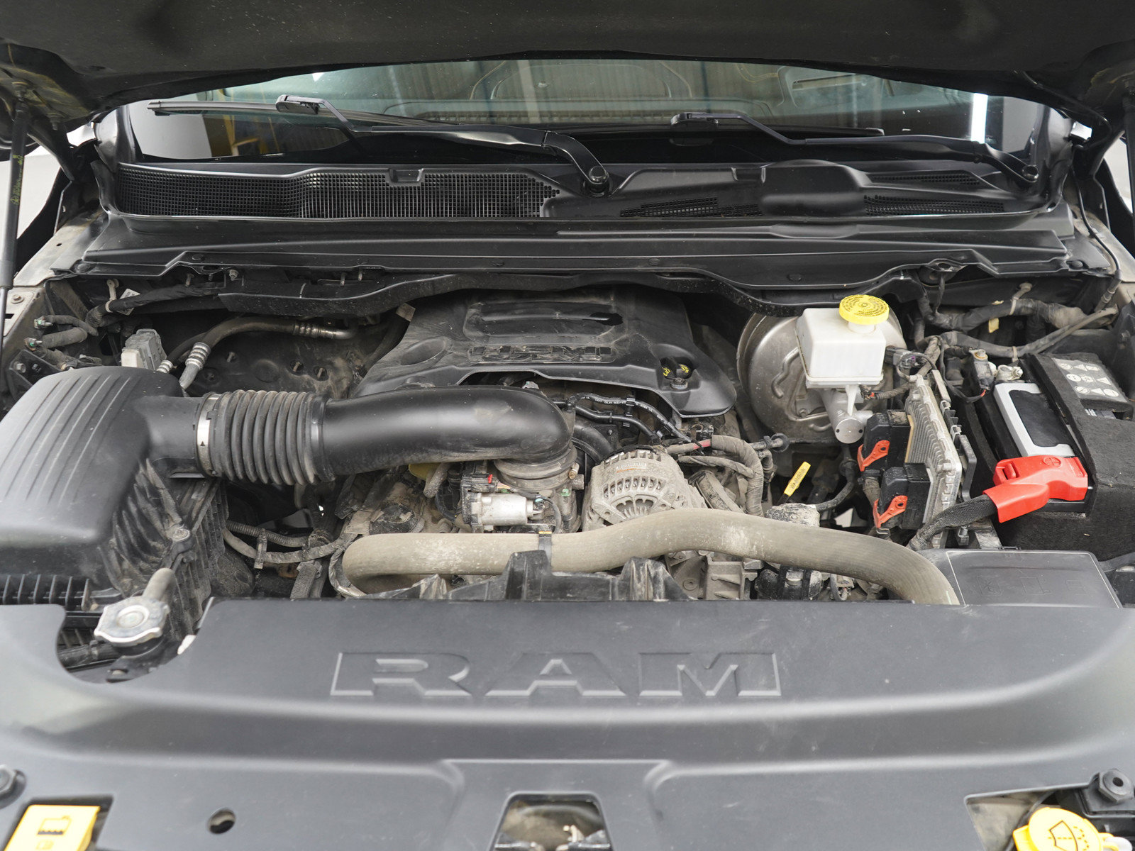 Used 2022 RAM 1500 Limited AWD/4WD image 28