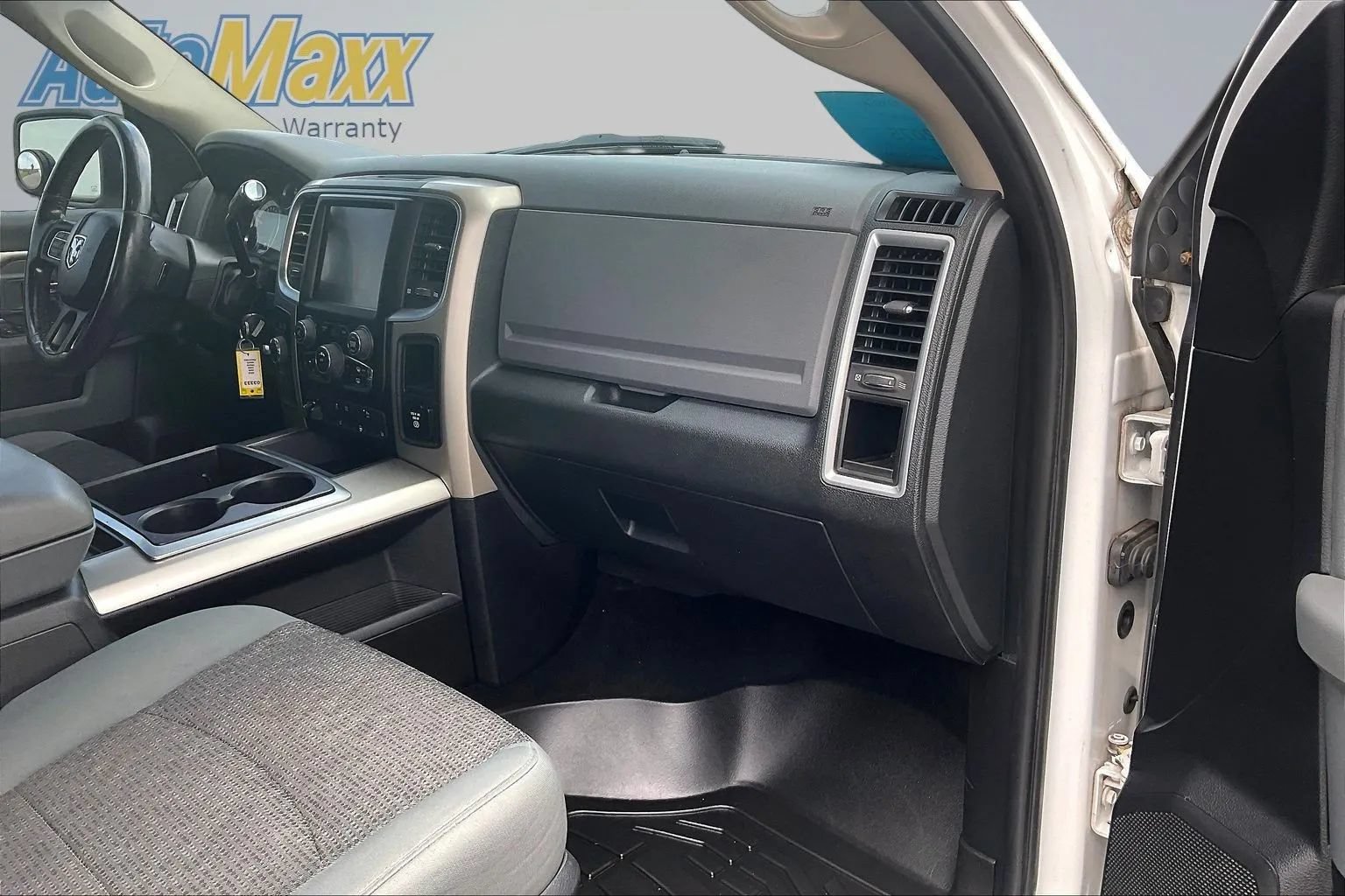 Used 2015 RAM 2500 Big Horn AWD/4WD image 30