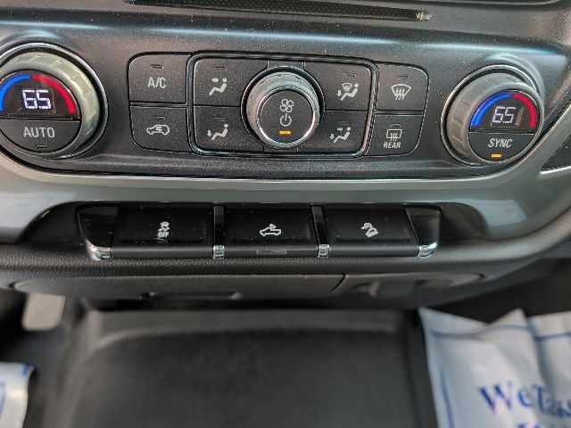 Used 2017 Chevrolet Silverado 1500 LT w/ All Star Edition AWD/4WD image 28