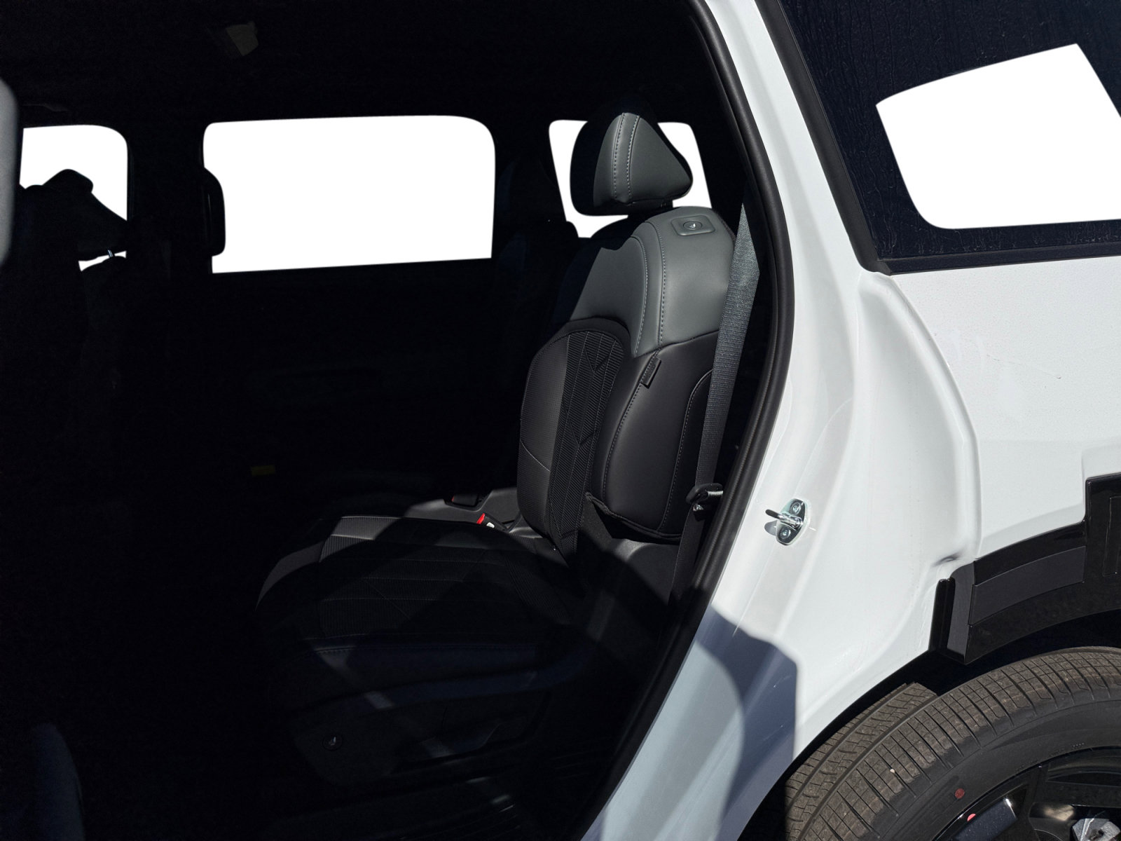 New 2027 Kia Telluride SX X-Line AWD/4WD image 16